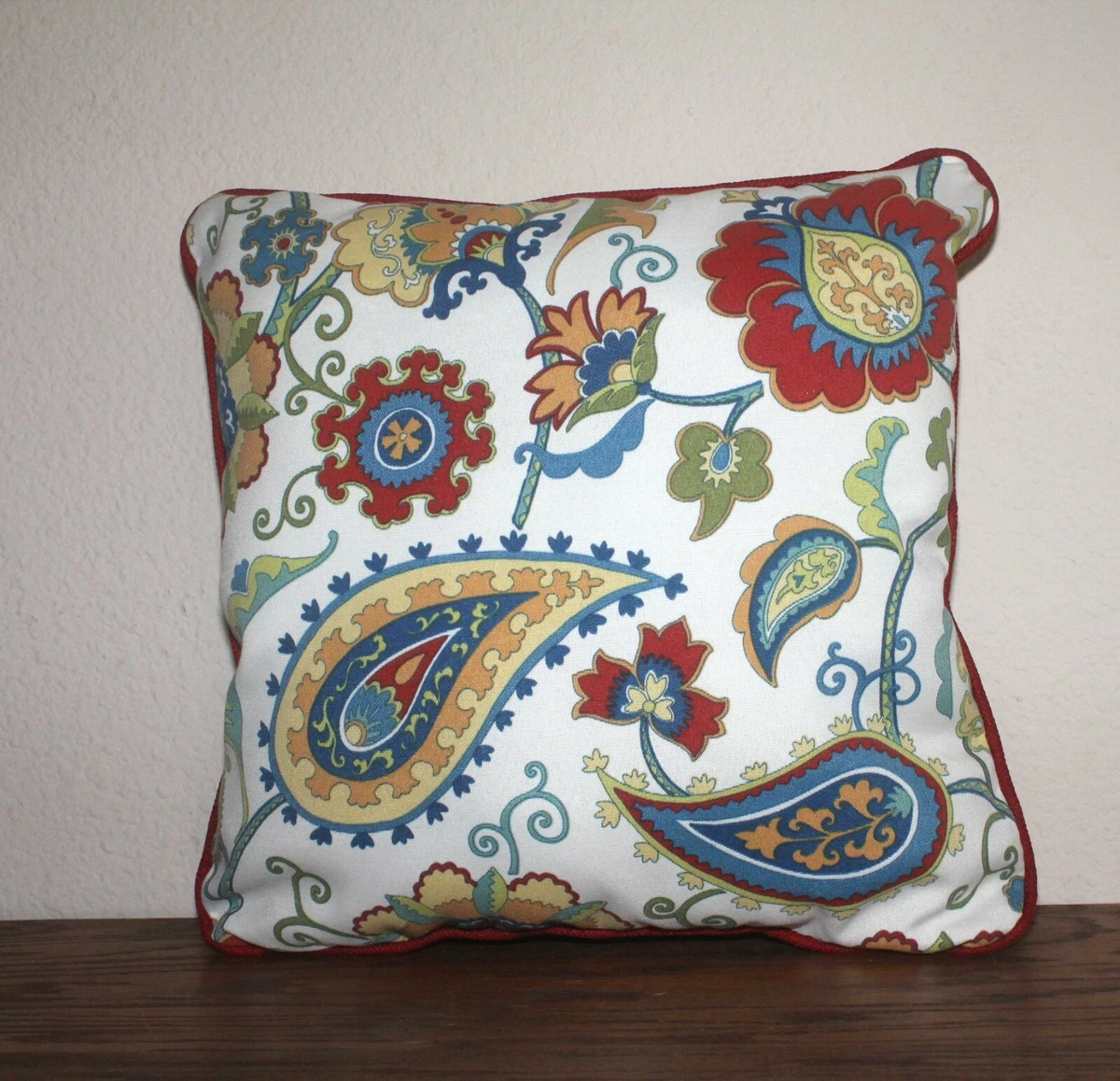 Floral print throw clearance pillows