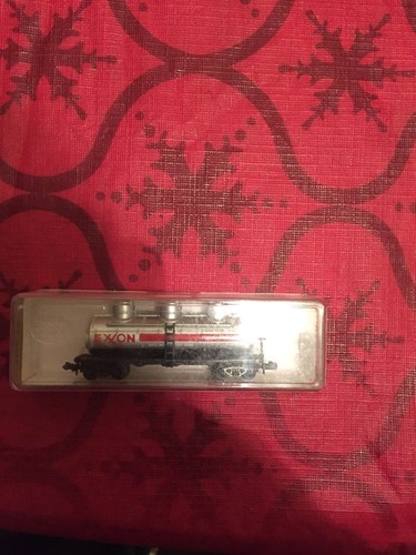 Model Power Tank Car Exxon #3411 N Scale Train Car Model MIB