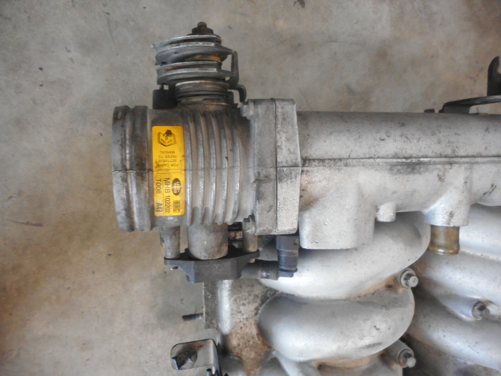 2003 LAND ROVER DISCOVERY II UPPER INTAKE AIR PLENUM | eBay