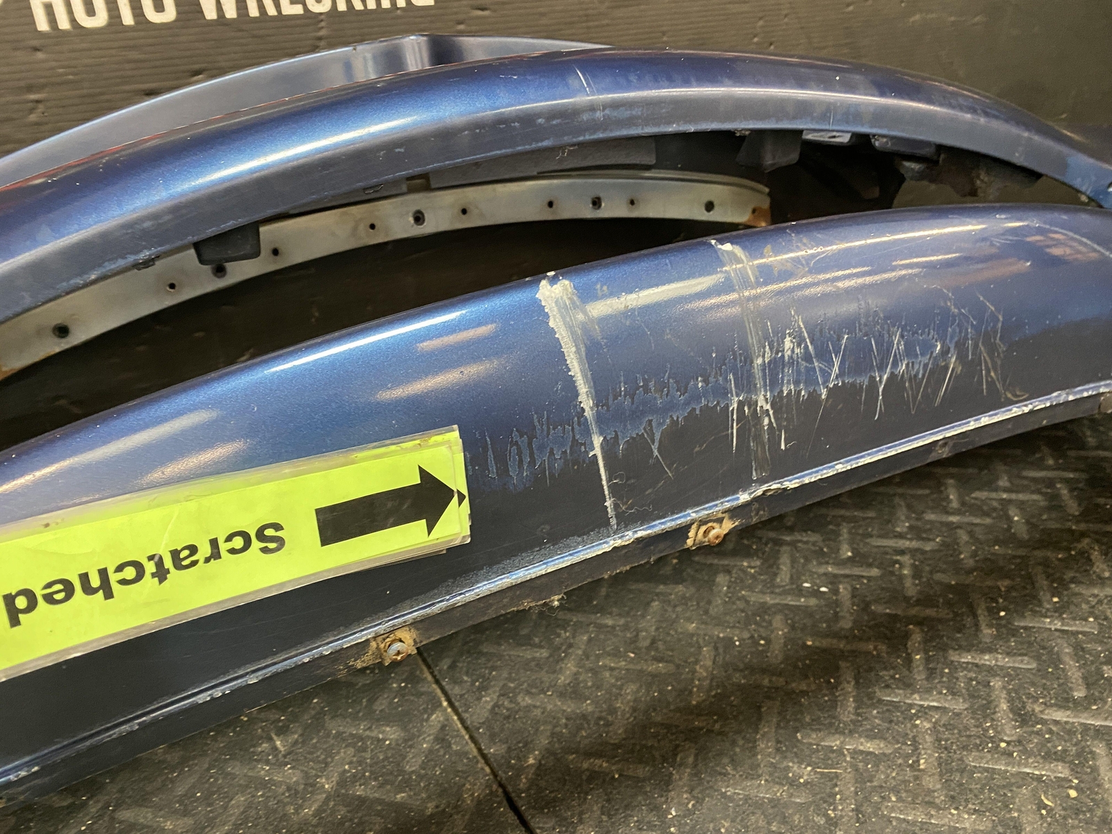 2006 MASERATI QUATTROPORT FRONT BUMPER COVER BLUE SEBRING METALLIC 203852