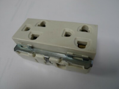 Steckdose Stecker Philippinen Multi 2 Gang Steckdose T.M.T. Work 10A 250V Thailand
