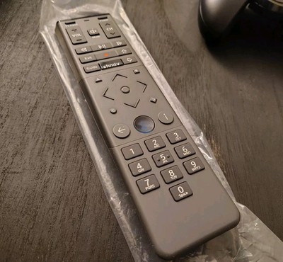 Xfinity Comcast XR15v2-UQ Voice Remote Control Gray