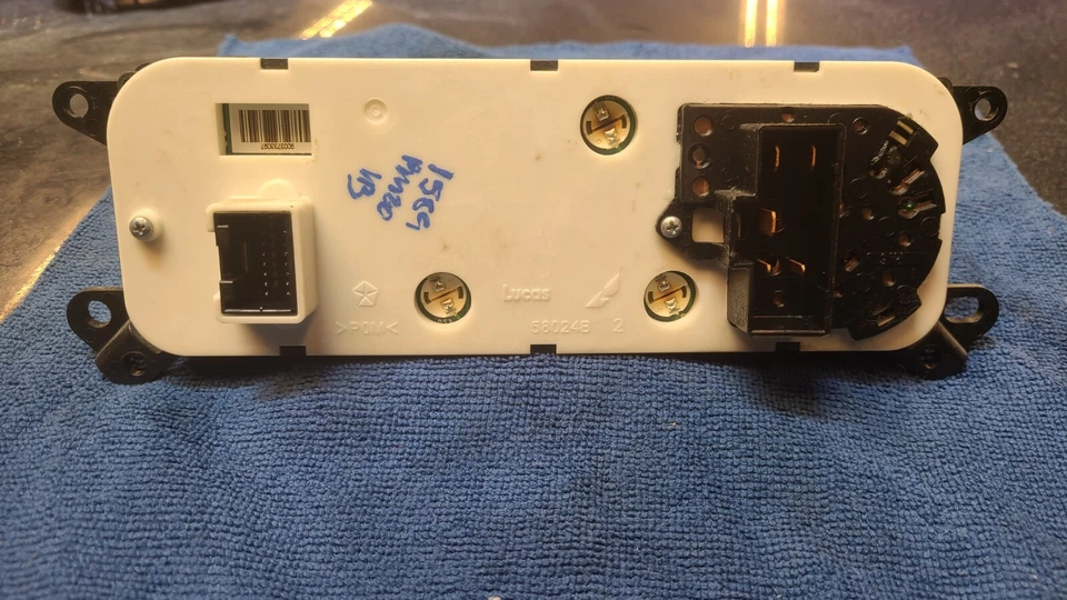 06-08 Dodge Ram 1500 2500 3500 AC Heater Climate Control Temperature Control OEM - Image 4 of 4