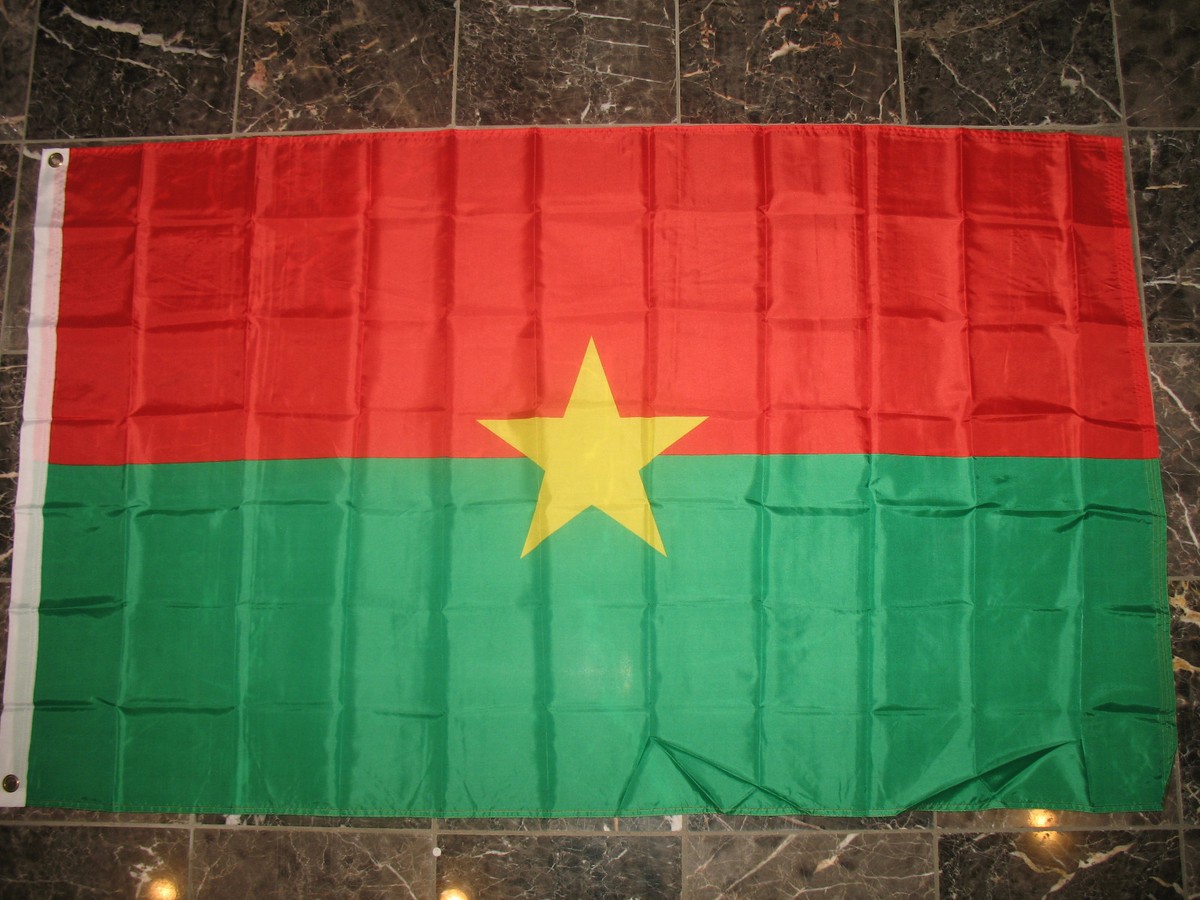 Bandiera Burkina Faso 3x5 Ft - 100% Poliestere Stampato - Trade Winds - Bandiera Burkinabe Per Casa