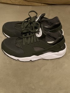 nike huarache mens olive green
