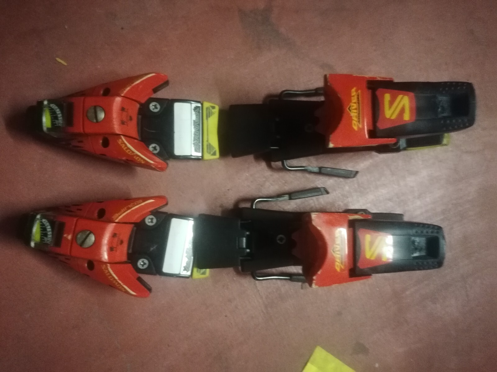 Attacchi Salomon Equipe Driver 877 del1993 completi