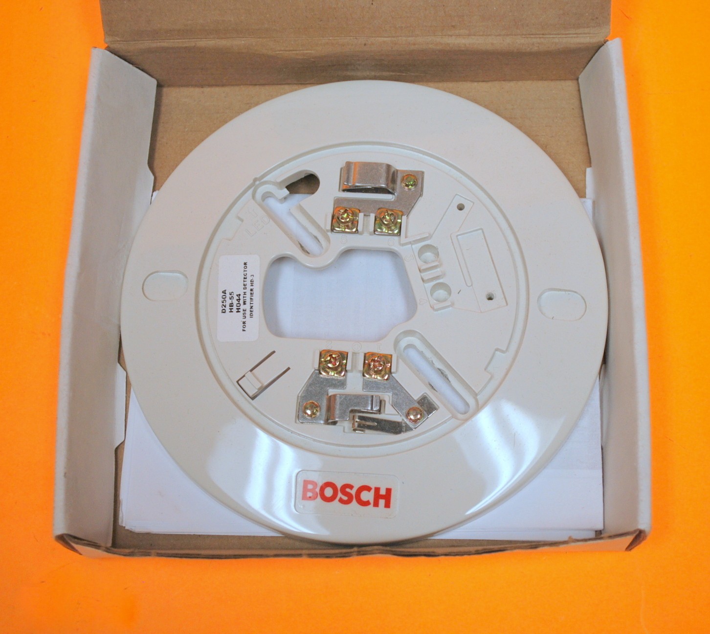 Bosch D250A 2-Wire Detector Base 12/24V, 6"