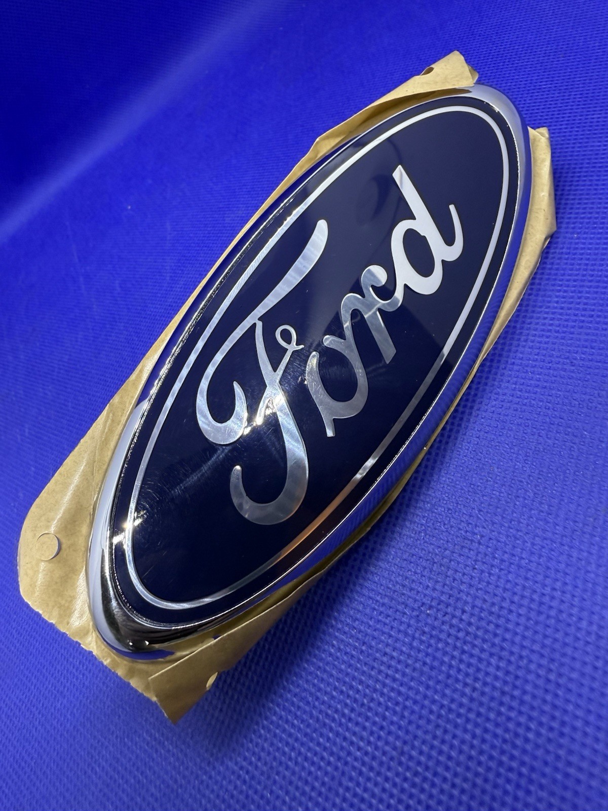 Logo badge emblème arrière original Ford Focus 1998-2002 neuf