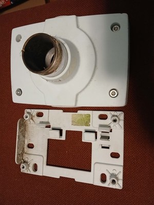 Axis Wall/POLE Mount With 1.5 In Nipple