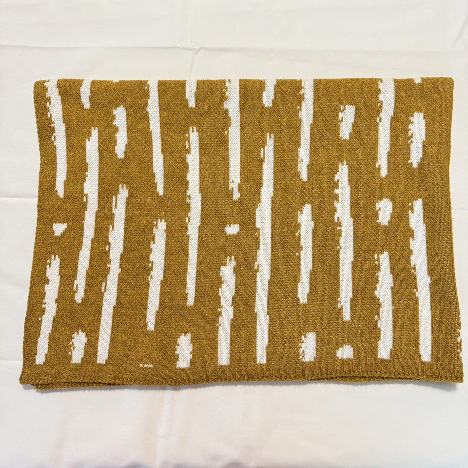 "Manta de viaje Seek And Swoon Diana Throw 34"" x 45""" Foto 2 de 4