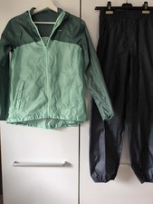 Kinder Regenanzug Gr.  160, Decathlon, Mit Ka...