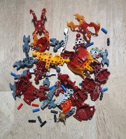 LEGO BIONICLE: Malum (8979) Complete With Instructions And Canister And Ball