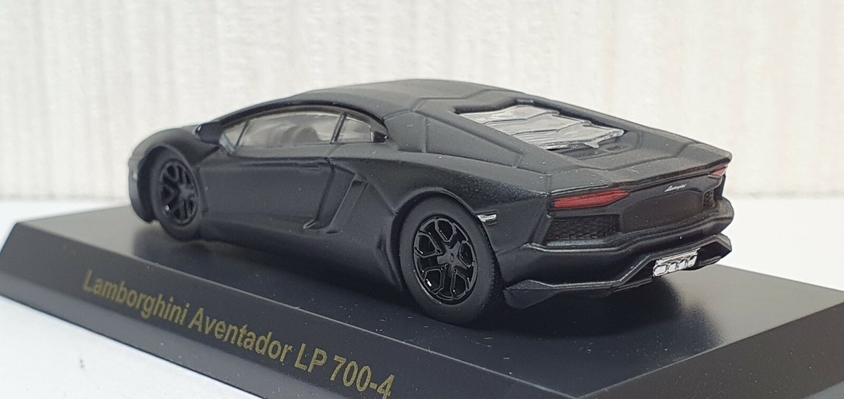 1/64 Kyosho LAMBORGHINI AVENTADOR LP 700-4 MATTE BLACK diecast car