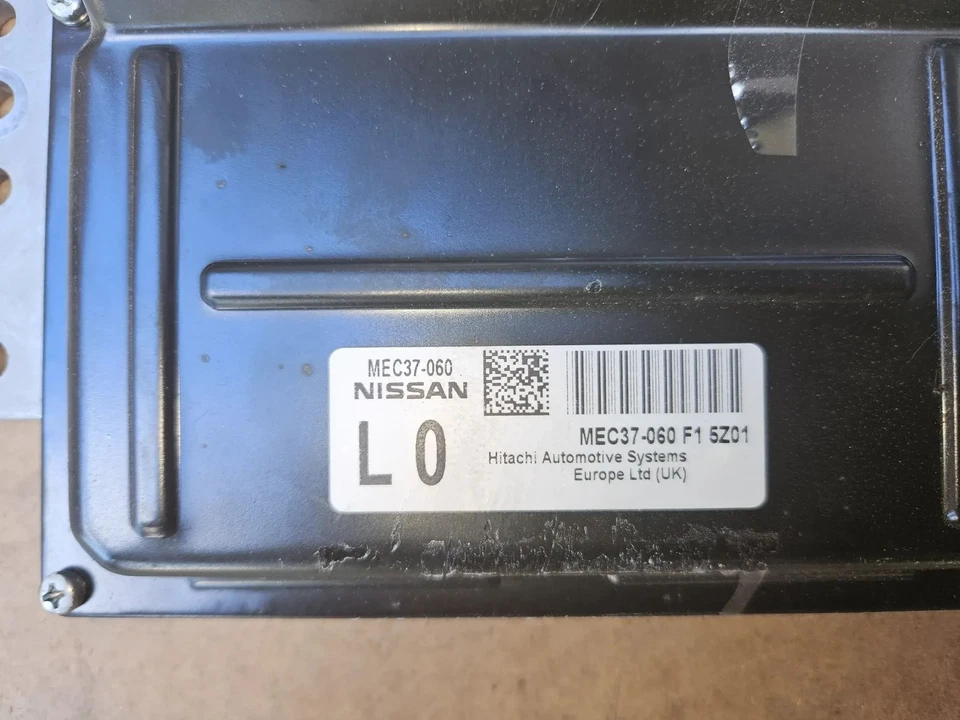 Centralina motore Nissan Primera P12 centralina motore MEC37-060 - Immagine 2 di 2