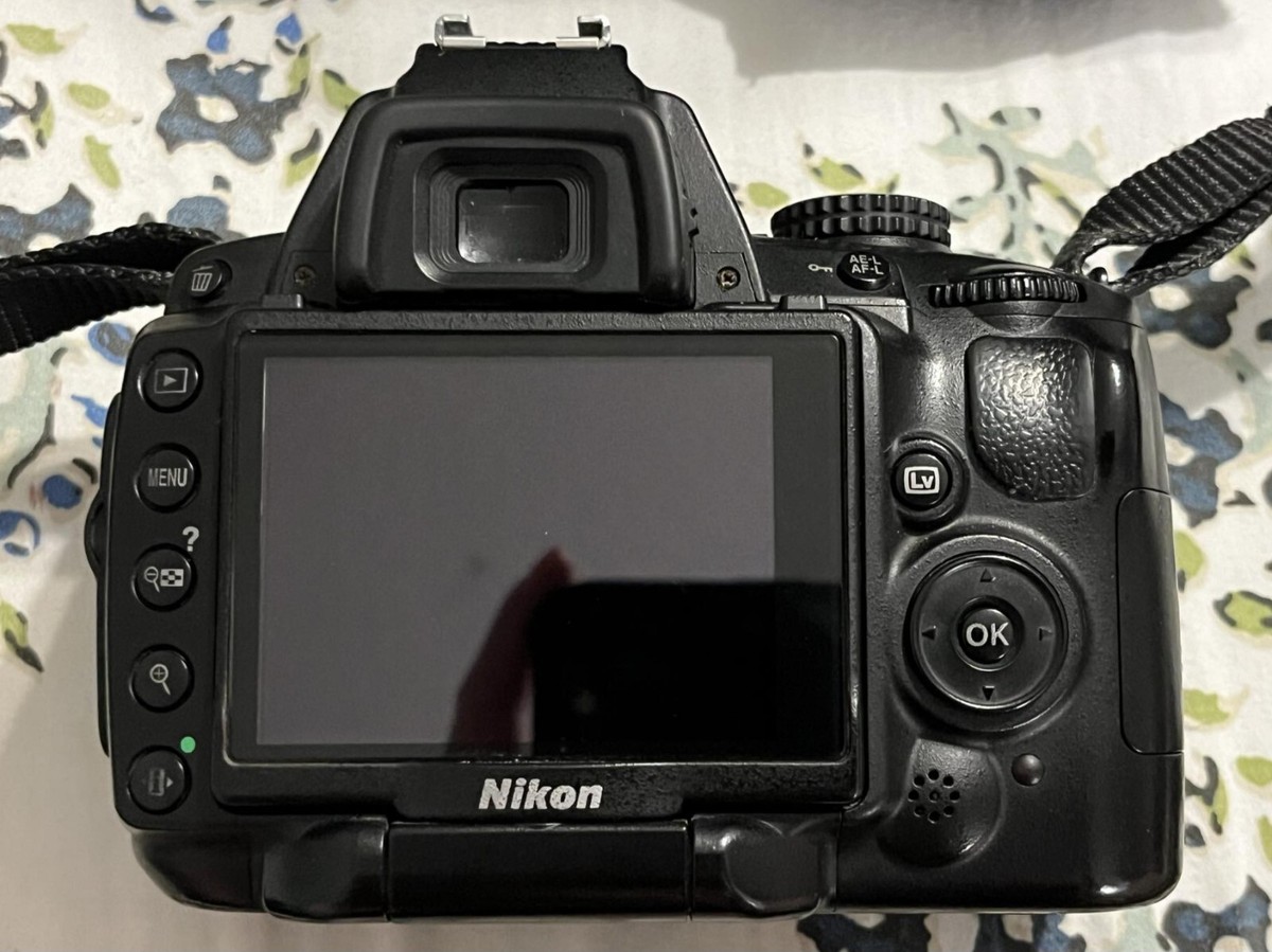 nikon d5000 digital camera And Nikon AF 18-55MM Lense | eBay