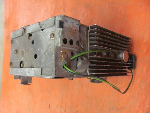 Original 1964 64 Corvette AM FM Radio - Picture 7 of 9