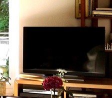 Loewe Art 40 UHD schwarz -102 cm LED TV /3.840x2.160Pixel/4K Ultra HD/100Hz-Tech