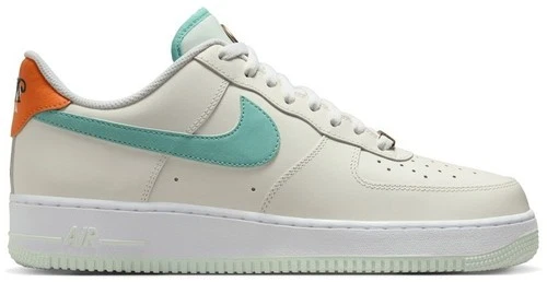 Nike Air Force 1 '07 LV8 Be The One