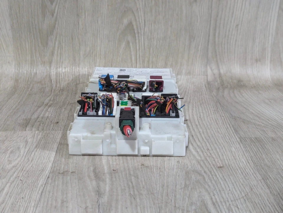 BMW X1 F48 2015- Control Unit Module | OEM 61356825528 - Image 2 of 4