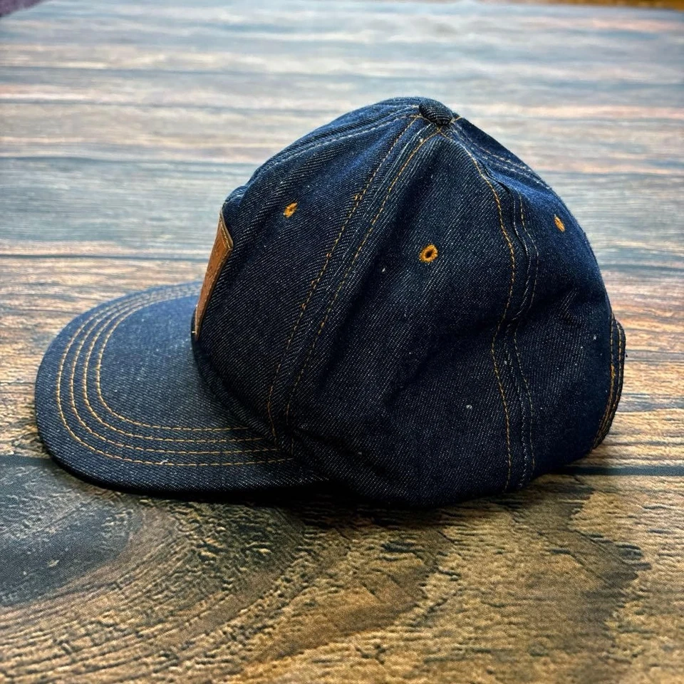 Gorra Levi's Denim Logo Centro Años 80 90 Parche Cuero Correa Trasera Ajustable Foto 4 de 4