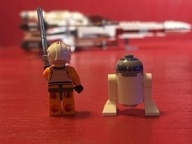 LEGO Star Wars: X-Wing Starfighter (9493), Ship, Luke & R2-D2 Only.