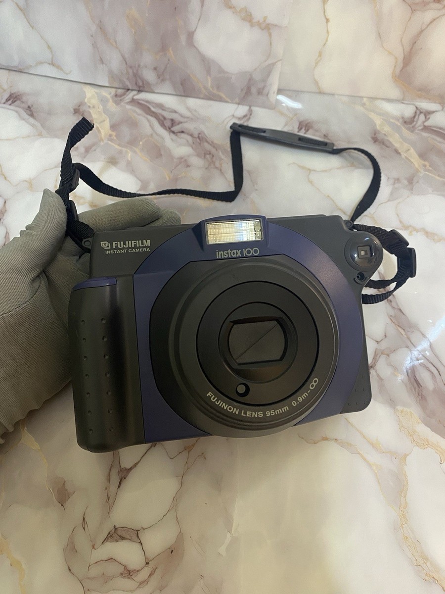 Fujifilm Instax 100 Instant film Camera 95mm Wide film Zoom Focus