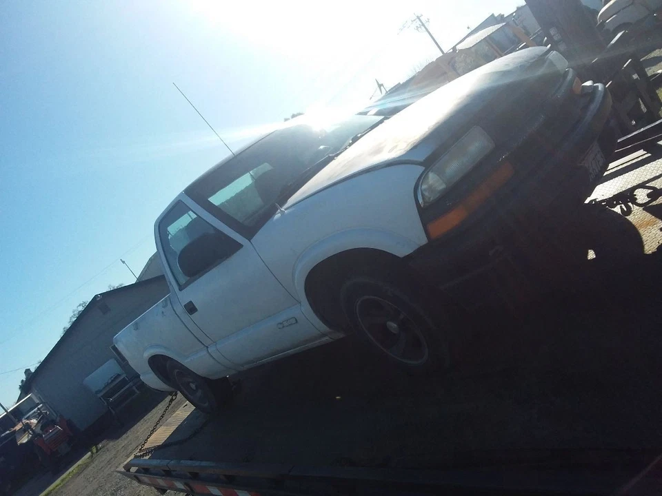 Chassis ECM Cruise Control Center Front Cowl Fits 95-02 ASTRO 29027901 - Image 3 of 4