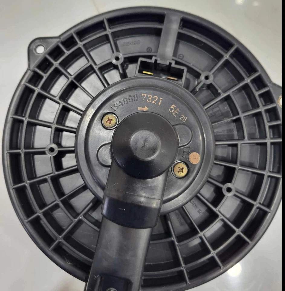 Toyota Highlander 2001-2007 calentador aire acondicionado motor OEM 8710348020 Foto 2 de 2