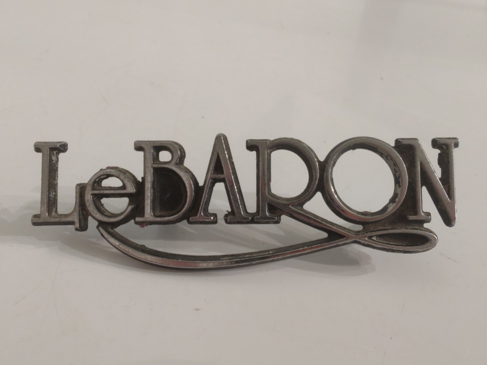 Vintage LeBARON Car Trunk Fender Emblem Badge Nameplate Logo Auto Decor Garage