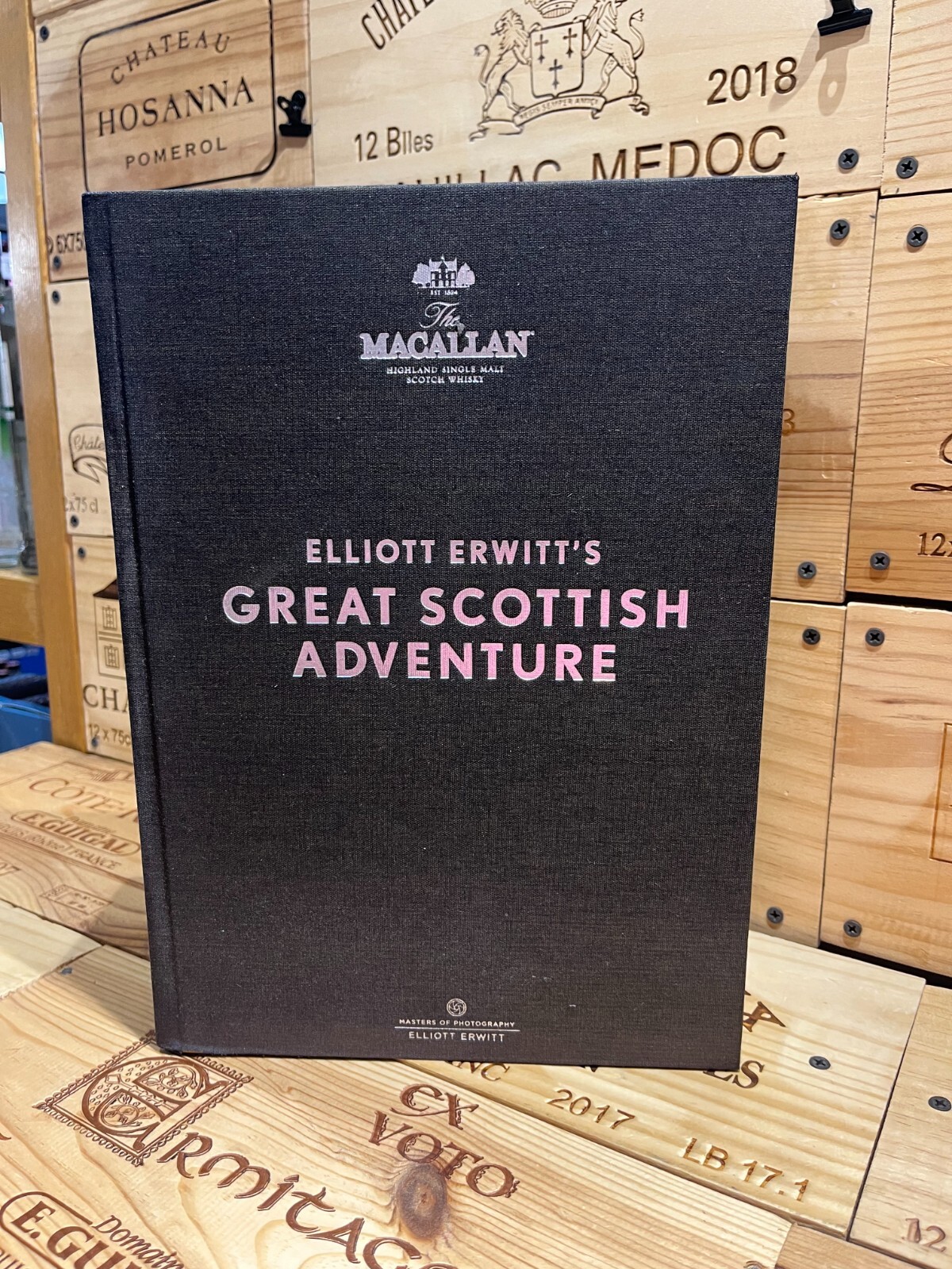 Macallan Whisky: Elliot Erwitt Great Scottish Adventure (Photography Book Only)-image