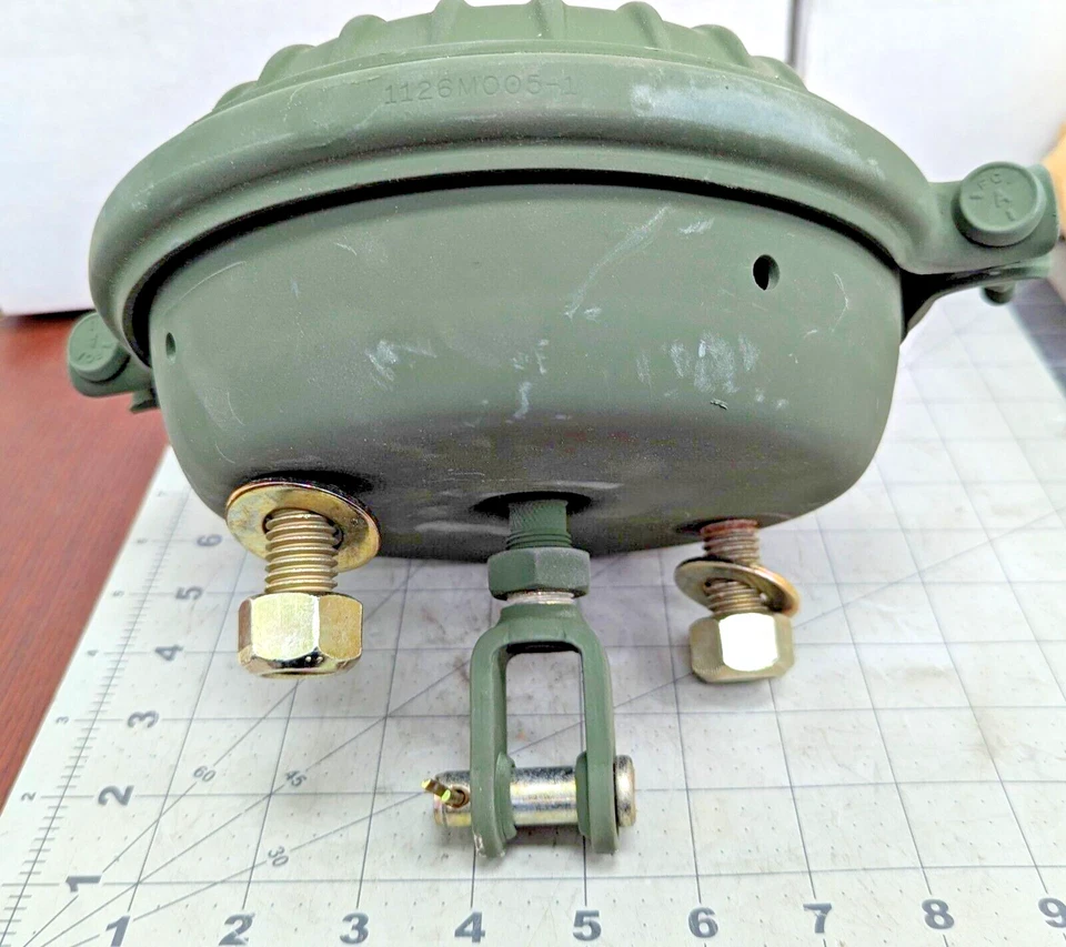 Tractor Freightliner M-915, M-916A1 cámara de freno eje de transmisión trasero derecho [C8S2] Foto 3 de 4