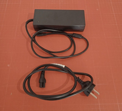 SHENZEN AC ADAPTER 195667D4530E 19.5V 6.7A _0.6_6
