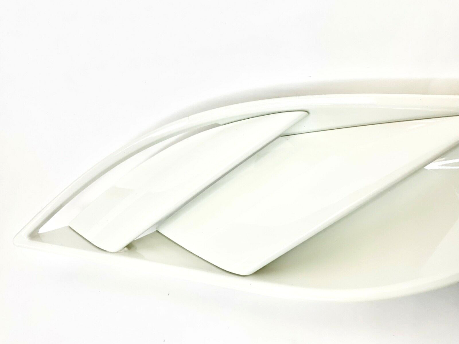 New Ferrari California LEFT Fender Grille Air Intake - WHITE