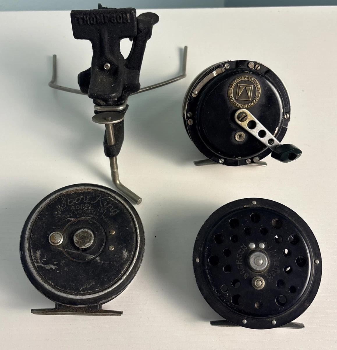 Moulinet De Pêche Vintage Bronson Invader 26 - Années 60 - Collection Ou Utilisation