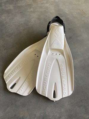 Scubapro Go Sport Open Heel Strap Scuba Diving Fins White XS-S New With Tag