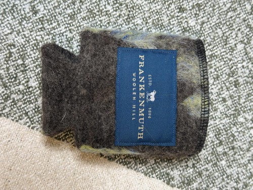 Frankenmuth Woolen Mill Brown Wool Can Cooler Marbled Insulated Beverage Sleeve