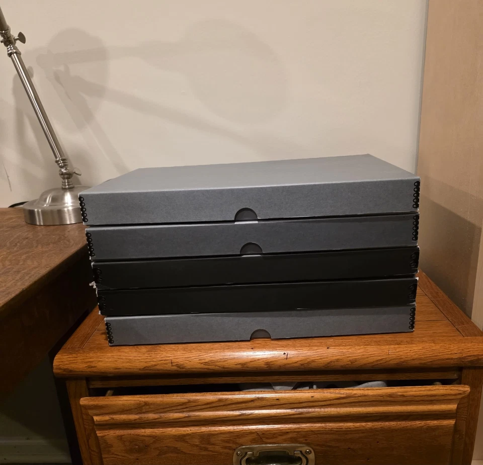 18 Books Strathmore 500 11"x17" Plate Surface BristolSheets for Sequential Art - Image 2 of 2