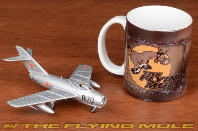 Hobby Master 1:72 MiG-15 Fagot Soviet Air Force Black 8170 - Image 4 of 4