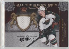 2011 Panini Crown Royale All the King's Men Memorabilia Cal Clutterbuck #7 0v1
