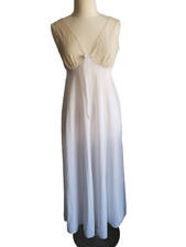 Vintage 60's Val Mode Bridal Lace Maxi White Lingerie Peignoir Nightgown Size S