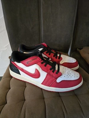 Nike Air Jordan 1 Low FlyEase