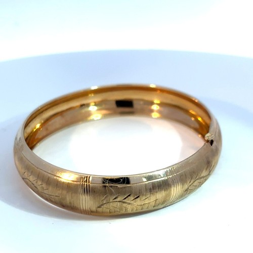 Gold Bangle Bracelet 10K Yellow Gold 5.7g (GO1060611) - Picture 5 of 5