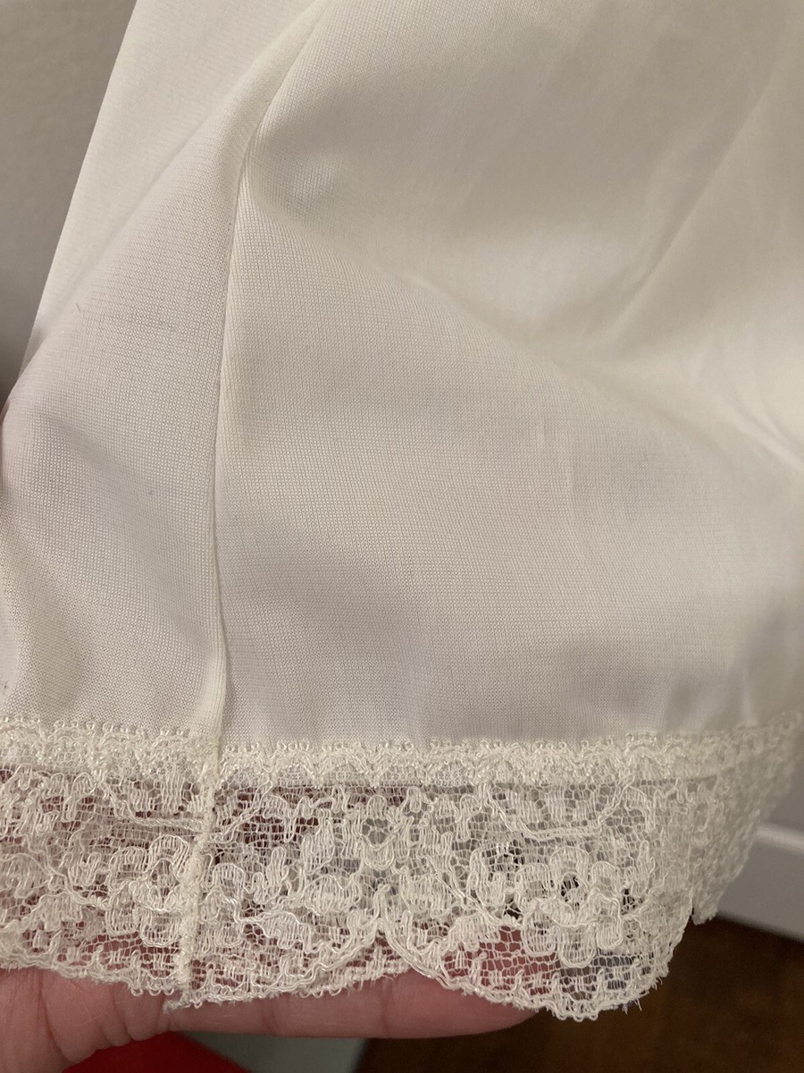 slip femme sans coutures avec dentelle vieux rose