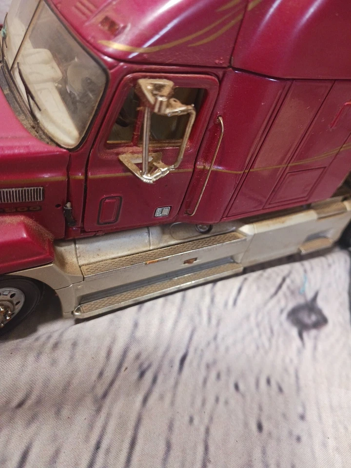 Camión Franklin Mint Ultimate Mack Big Rig y remolque refrigerado certificado de autenticidad 1:32 Foto 4 de 4