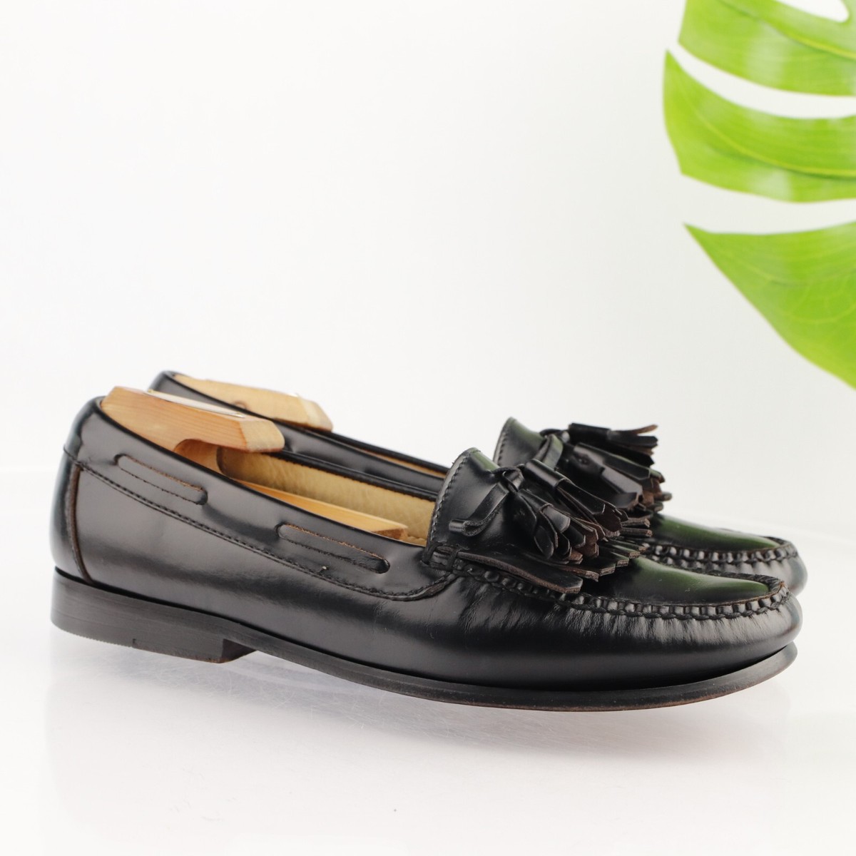 Cole Haan Mens Pinch Tassel Loafer Size 9 D Black Leather  display picture 2