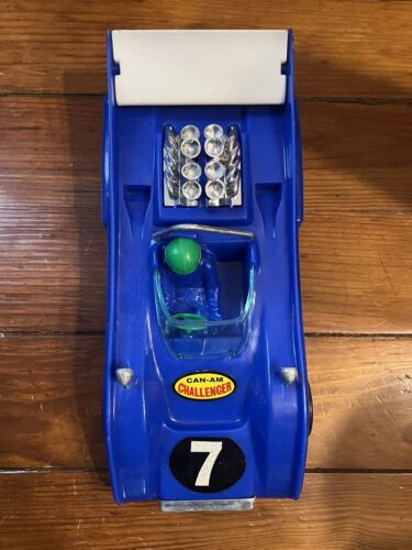 Vintage Bergman Mfg Plastic Race Car Am Challenger Number 7 11”x 4.5” - 第 1/14 張圖片