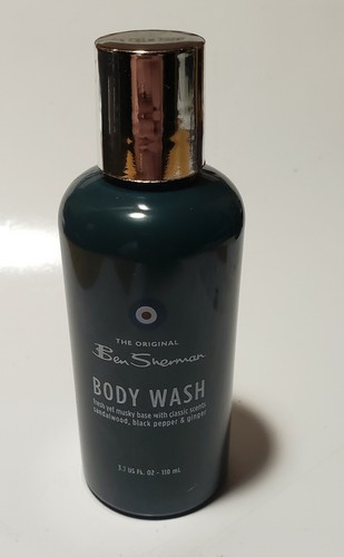 Ben Sherman Body Wash Gel For Men sandlewood, black pepper & ginger 3.7oz travel