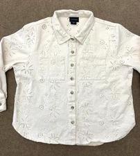 LIV Los Angeles Jacket Womens 2XL Eyelet Embroidered Utility Shacket Button-Up