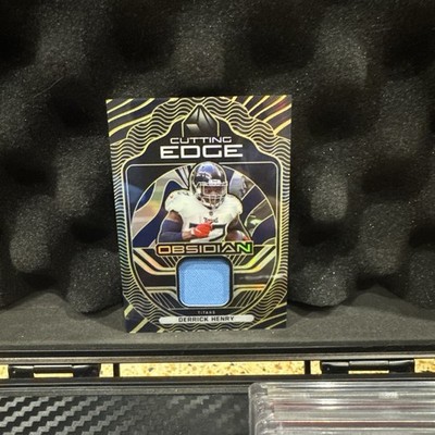 2021 Panini Obsidian - Cutting Edge Derrick Henry Electric Etch Green /50 (MEM)