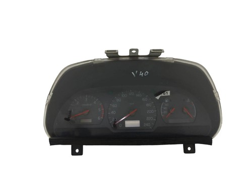 VOLVO V40 Estate VW Kombiinstrument 30864182 1.8 Benzin 85kw 1999 27815691
